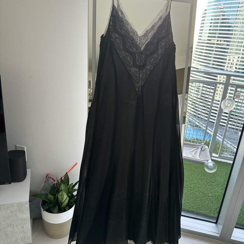 Elegant Black Lace Nightgown dress Zara